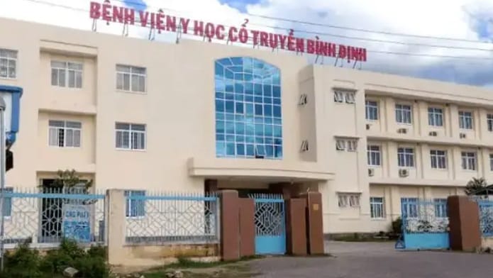 Bệnh viện Y học Cổ truyền và Phục hồi Chức năng Bình Định - Xe Cứu Thương Bình Định