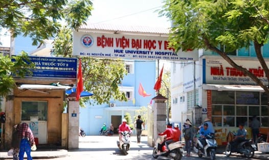 Bệnh viện Đại học Y Huế - Xe Cứu Thương Huế