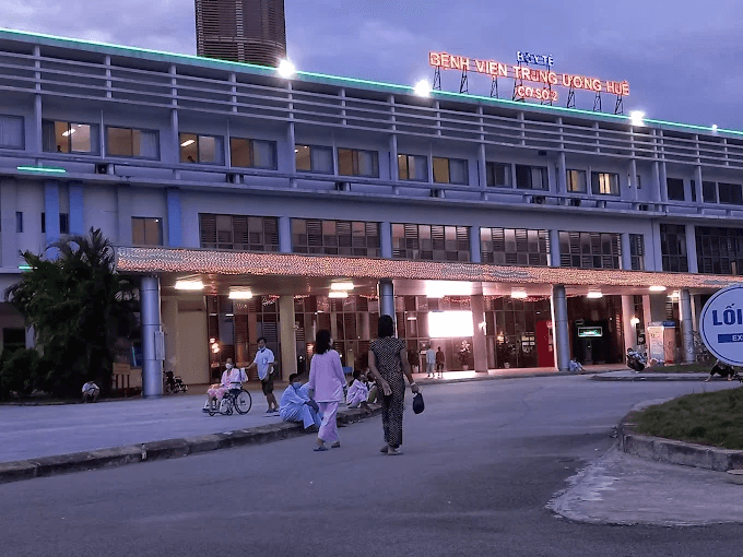 Bệnh Viện Trung Ương Huế Cơ Sở 2 - Xe Cứu Thương Huế