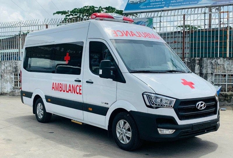 Xe cứu thương Đắk Lắk
