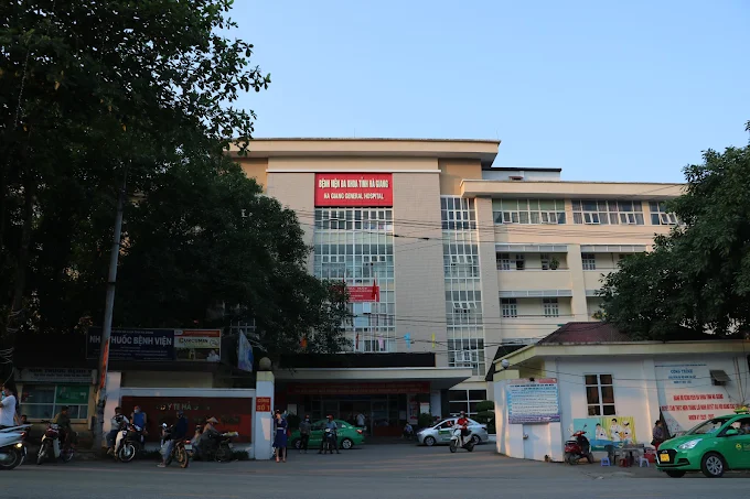 Bệnh Viện Đa Khoa Tỉnh Hà Giang - xe cứu thương Hà Giang