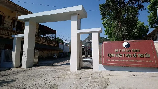 Bệnh Viện Y Học Cổ Truyền - xe cứu thương Lai Châu