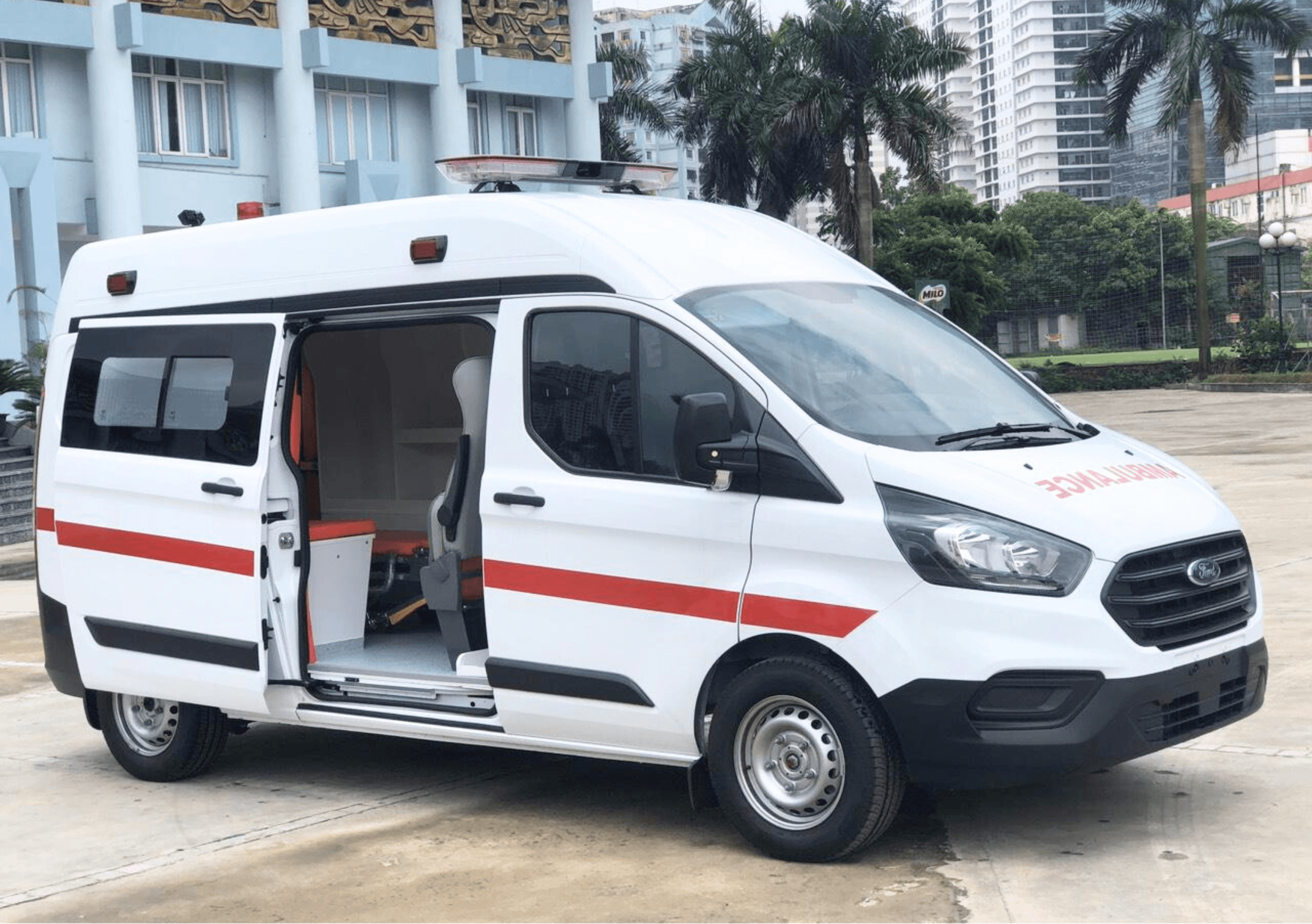 Xe Cứu Thương Chí Linh