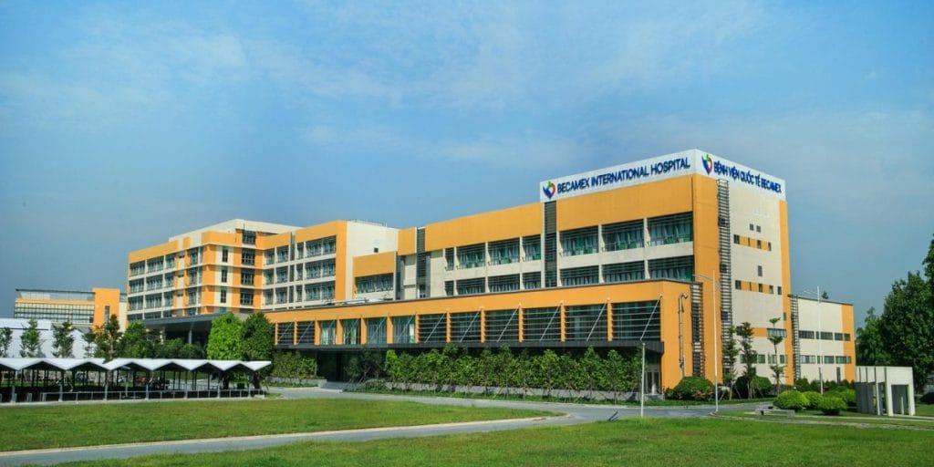 Bệnh viện Quốc tế Becamex Bình Dương - Xe Cứu Thương Thuận An