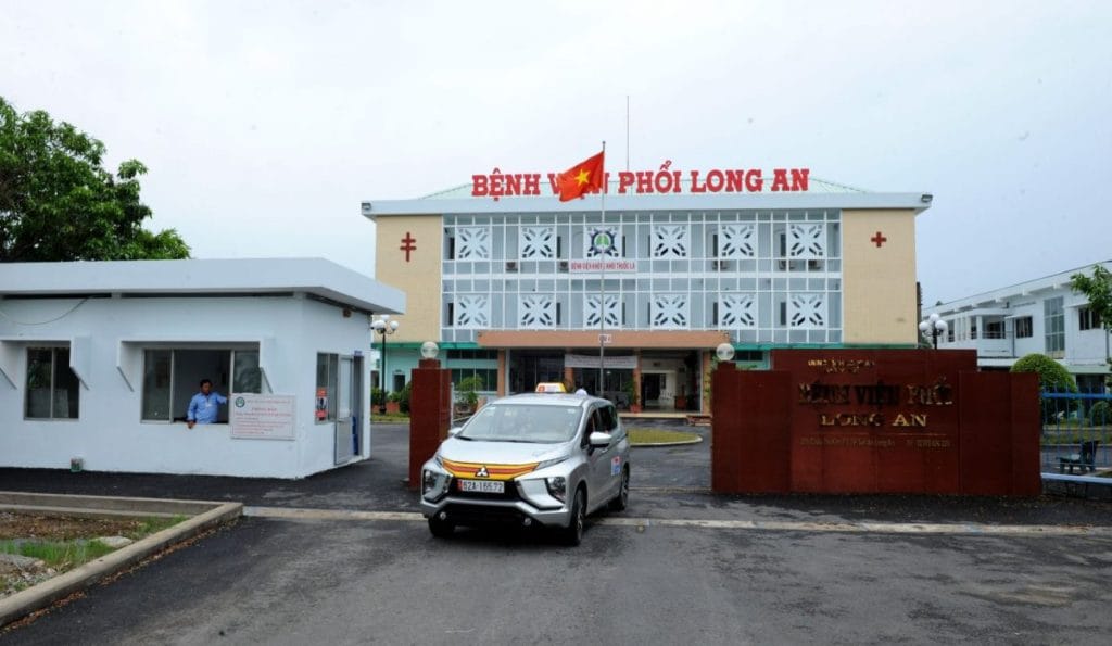 BỆNH VIỆN PHỔI LONG AN - Xe Cứu Thương Tân An